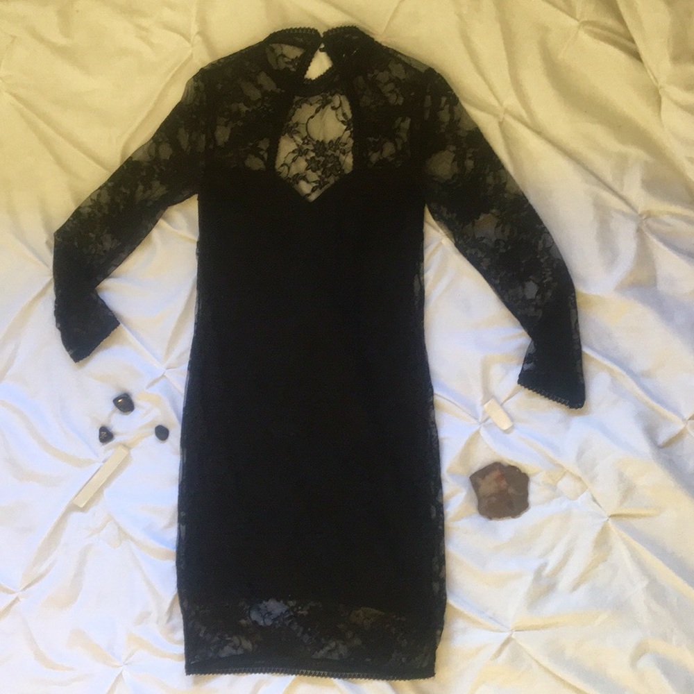 Black 3/4 Length Sleeved Lace Dress